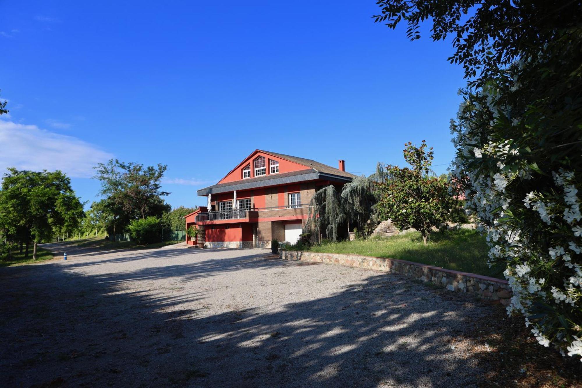 Villa El Cedre Blau Vivienda Con Piscina En Granollers Extérieur photo